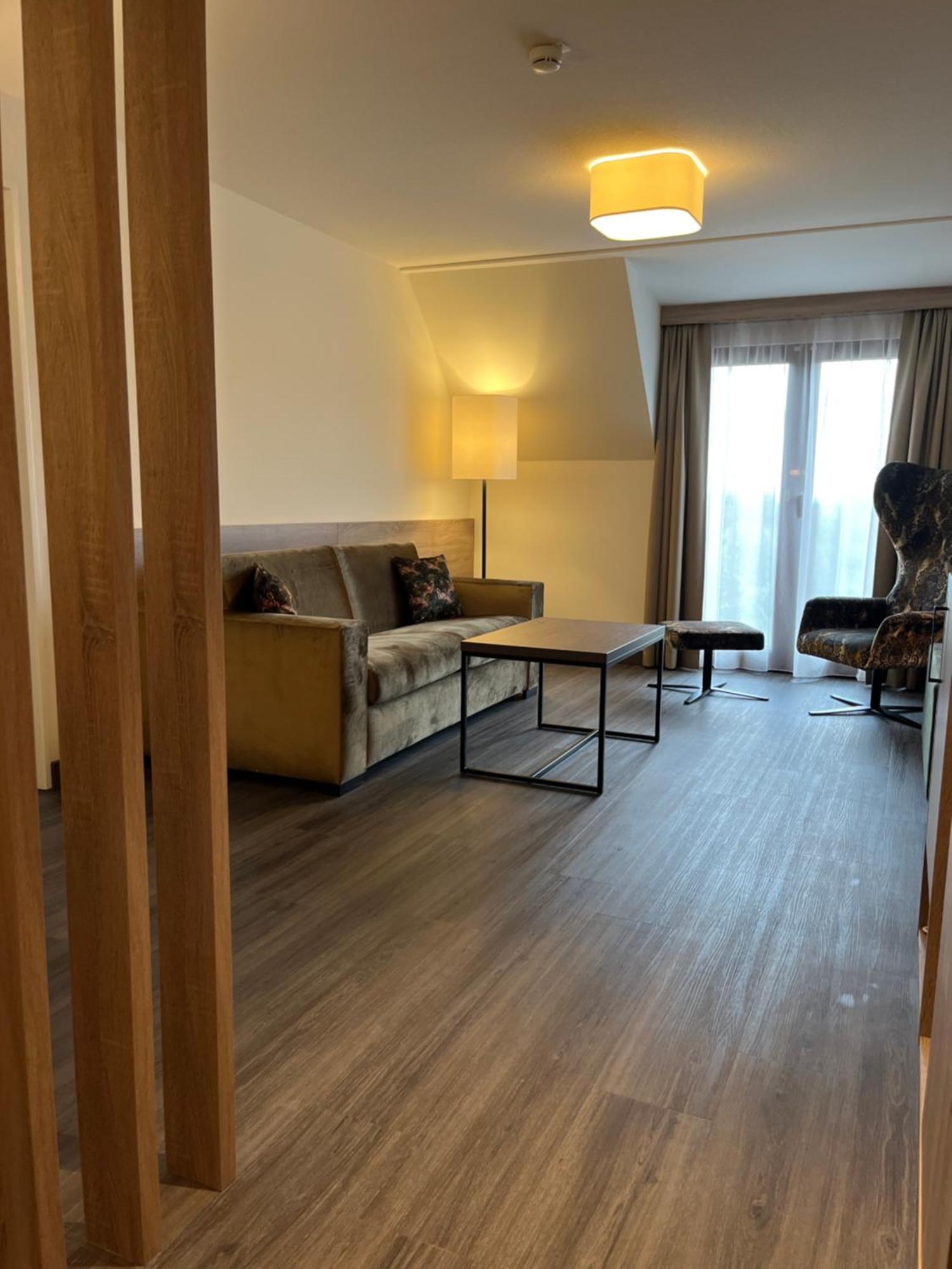 Flair Park Hotel Ilshofen Bagian luar foto